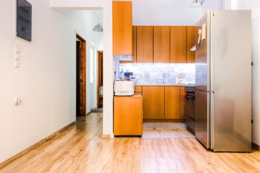 Renovated, Open And Functional Old House Apartment *