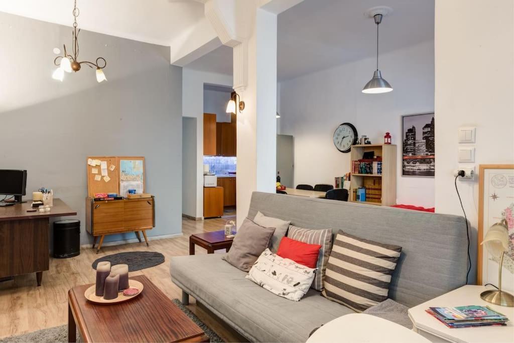 Renovated, Open And Functional Old House Heraklion (Crete)