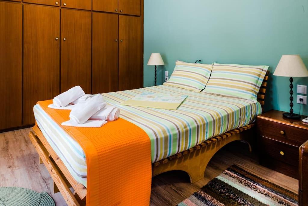 Renovated, Open And Functional Old House Apartment *